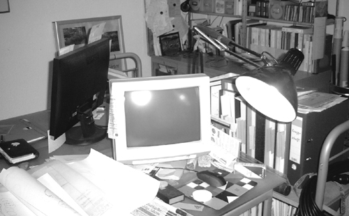 Arbeitsplatz 1 - Computerarbeitsplatz